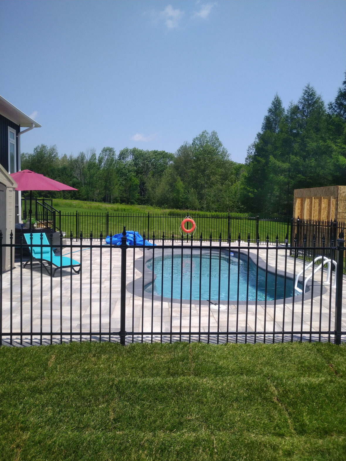 Fiberglass, Pool, Interlock, Rod Iron Fence