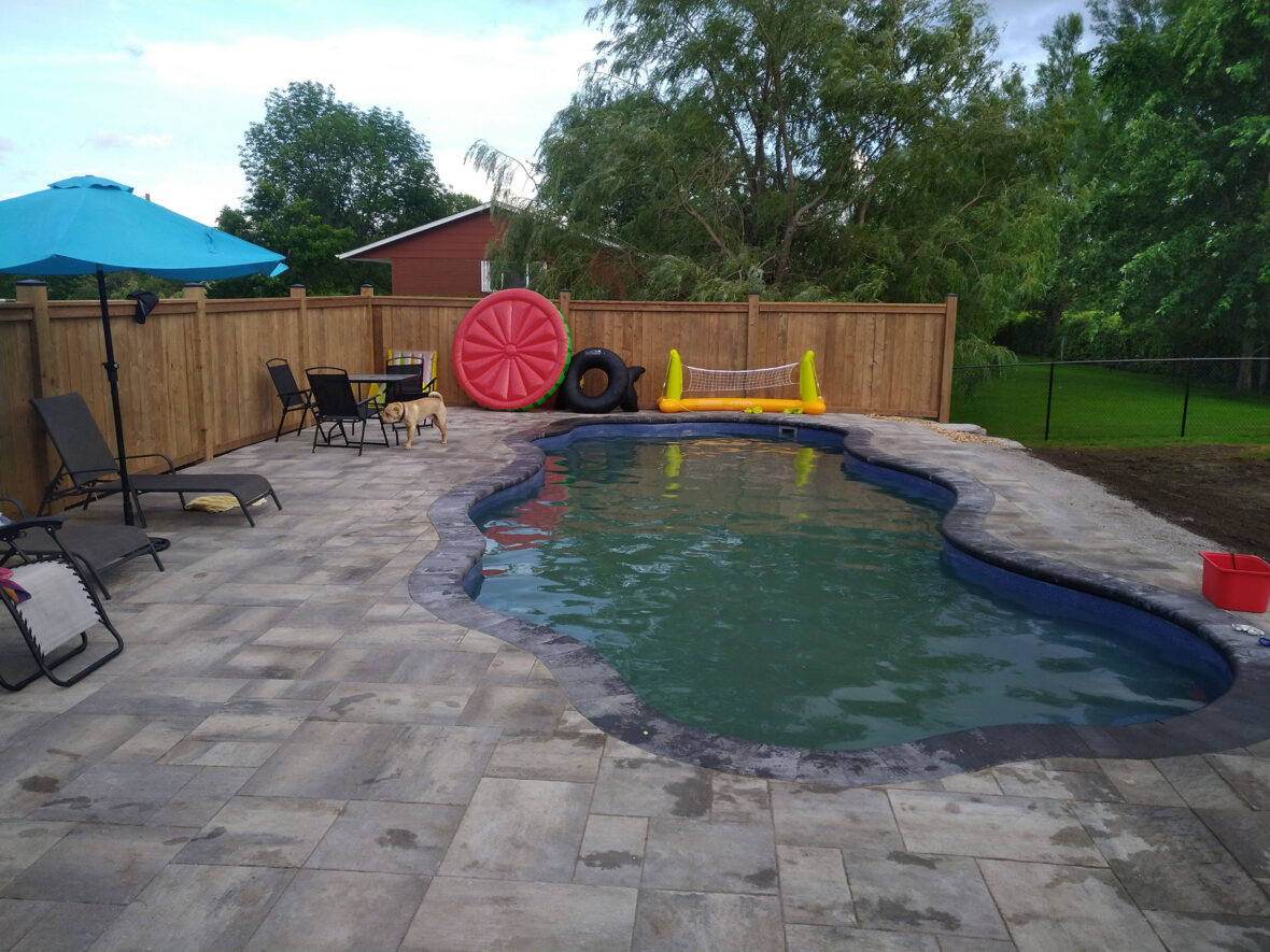 Fiberglass, Pool, Interlock, Wood fence, Chain Link Fence